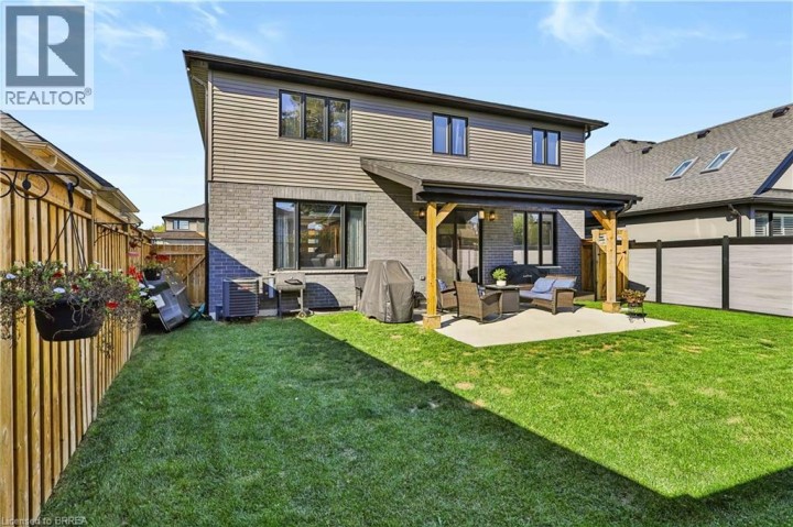 Photo 36 at 13 Cumberland Street, Echo Place, Brantford