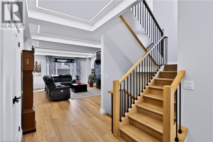 Photo 6 at 13 Cumberland Street, Echo Place, Brantford