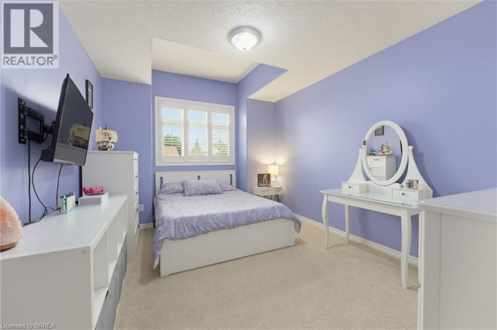 Photo 21 at 196 McGuiness Drive, Donegal / Mcguiness, Brantford