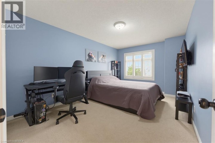 Photo 22 at 196 McGuiness Drive, Donegal / Mcguiness, Brantford