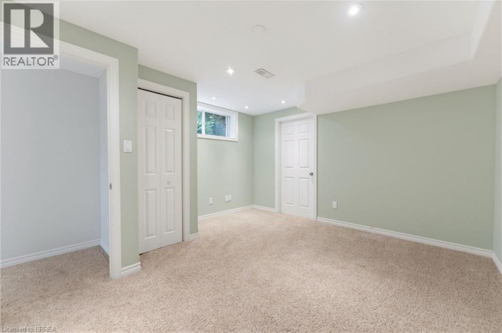 Photo 28 at 196 McGuiness Drive, Donegal / Mcguiness, Brantford