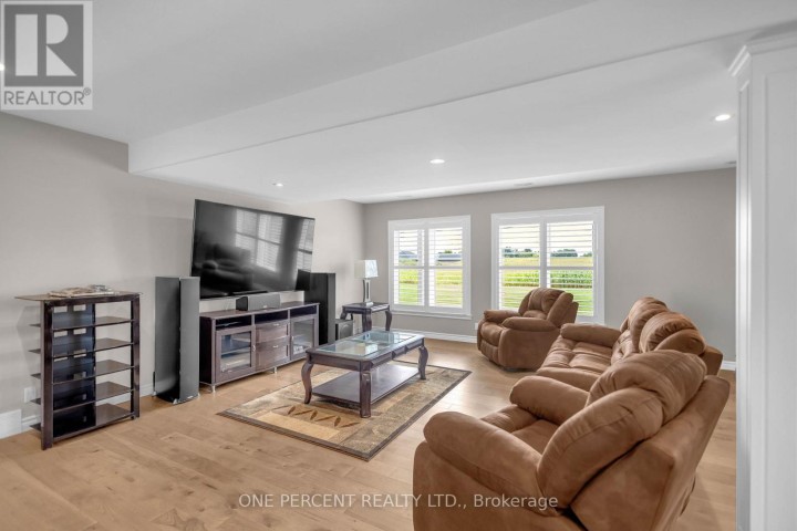 Photo 25 at 1410 E Thompson Road, Villa Nova, Norfolk County