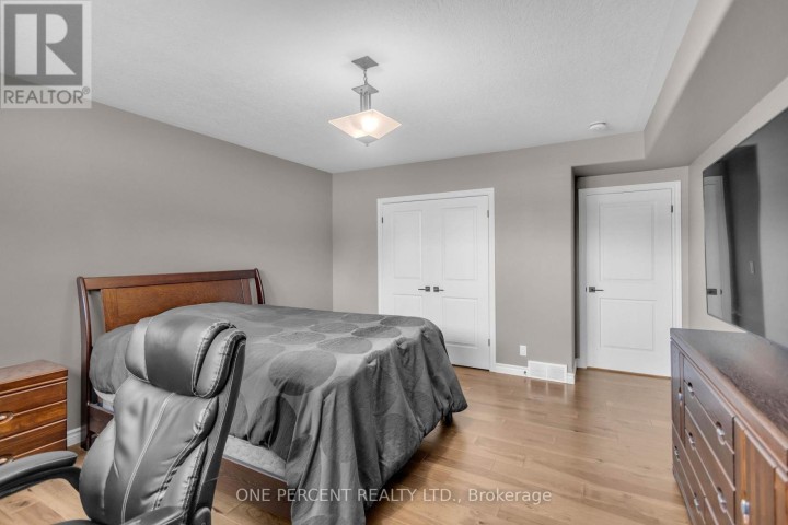 Photo 35 at 1410 E Thompson Road, Villa Nova, Norfolk County