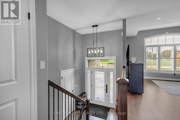 Photo 5 at 1410 E Thompson Road, Villa Nova, Norfolk County