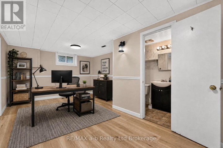 Photo 23 at 830 Maple Avenue, Woodstock - South, Woodstock