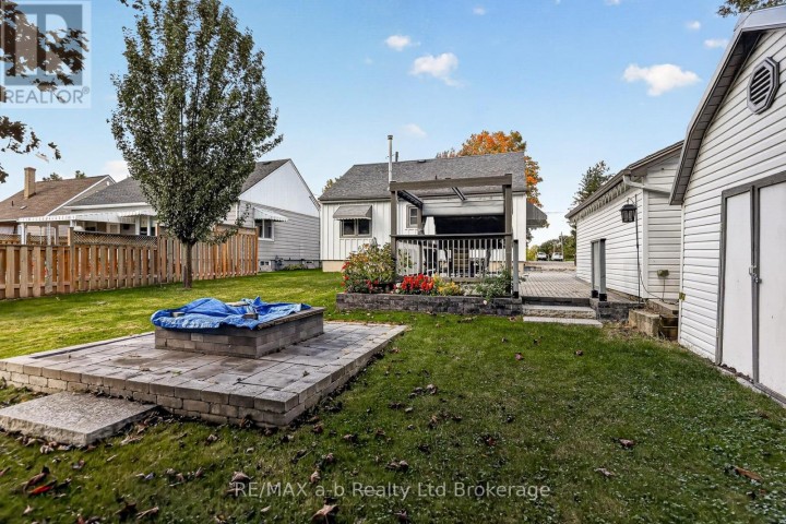 Photo 31 at 830 Maple Avenue, Woodstock - South, Woodstock