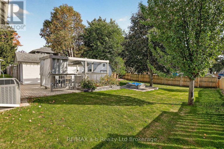 Photo 34 at 830 Maple Avenue, Woodstock - South, Woodstock