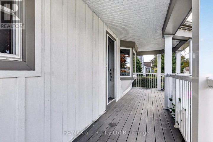 Photo 5 at 830 Maple Avenue, Woodstock - South, Woodstock