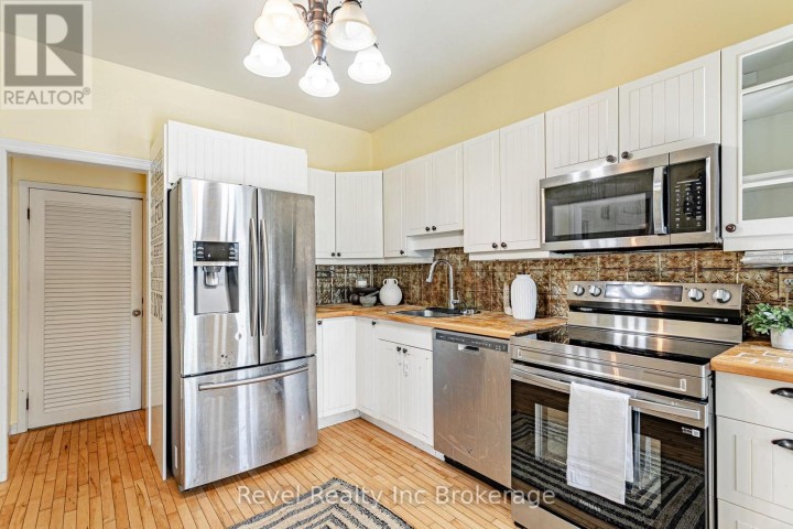 Photo 16 at 126 Huron Street, Woodstock - North, Woodstock