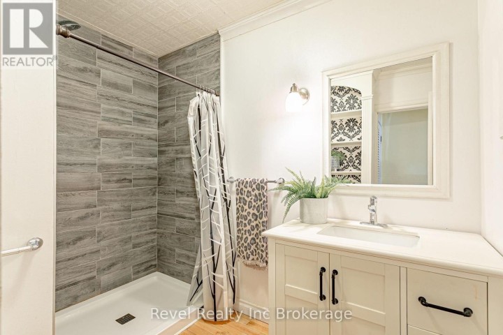 Photo 19 at 126 Huron Street, Woodstock - North, Woodstock