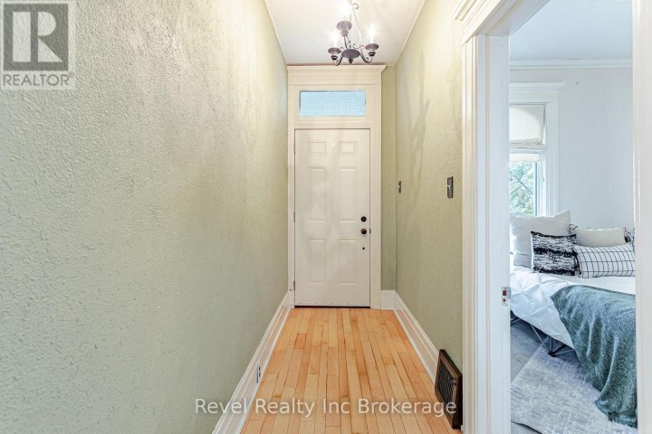 Photo 5 at 126 Huron Street, Woodstock - North, Woodstock