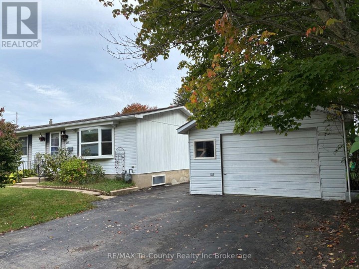 Photo 4 at 10 Elizabeth Street, Port Burwell, Bayham