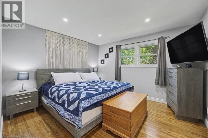 Photo 13 at 4 Fairview Street, Tillsonburg