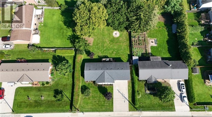 Photo 35 at 4 Fairview Street, Tillsonburg