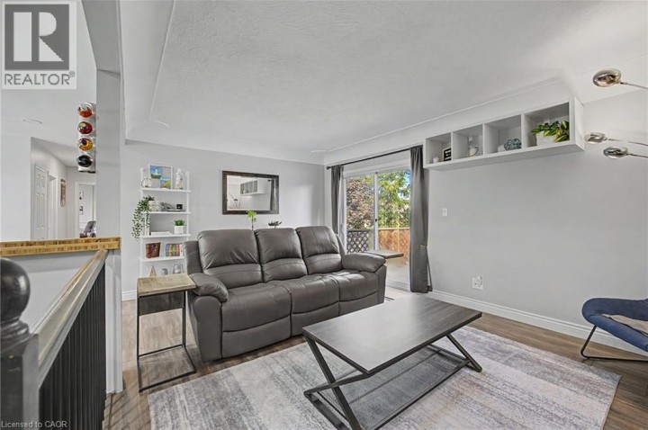 Photo 9 at 4 Fairview Street, Tillsonburg