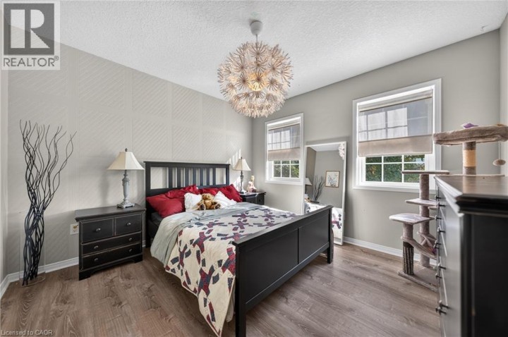 Photo 33 at 6 Mathews Court, Empire, Brantford