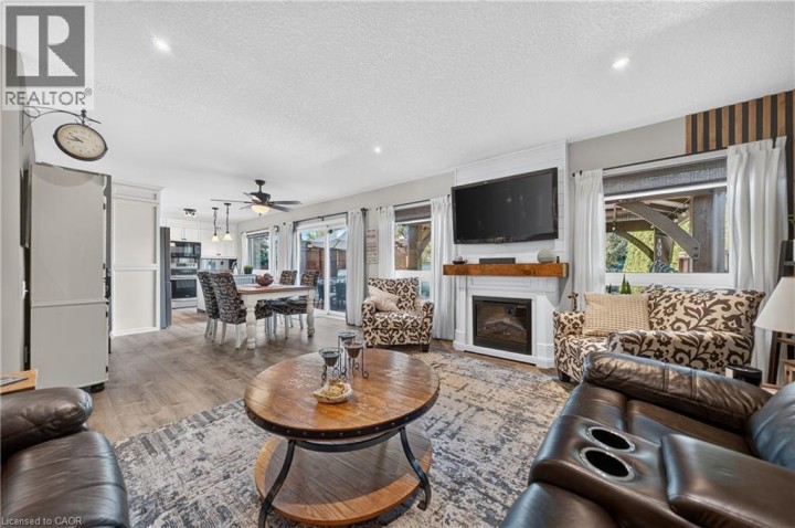 Photo 18 at 6 Mathews Court, Empire, Brantford
