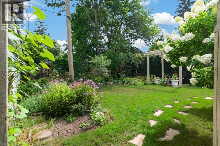 Photo 7 at 17 Lincoln Avenue, Lansdowne, Brantford