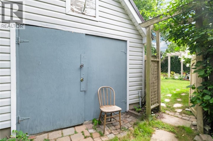 Photo 6 at 17 Lincoln Avenue, Lansdowne, Brantford