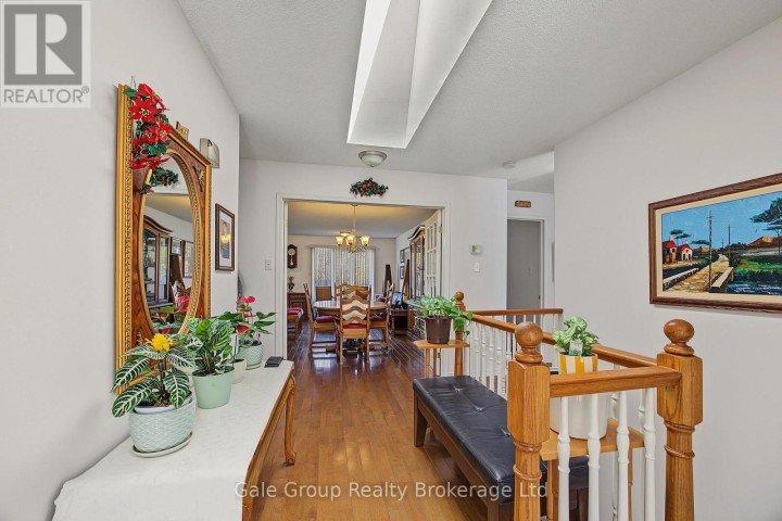 Photo 13 at 15 - 537 S Nova Scotia Court, Woodstock - South, Woodstock