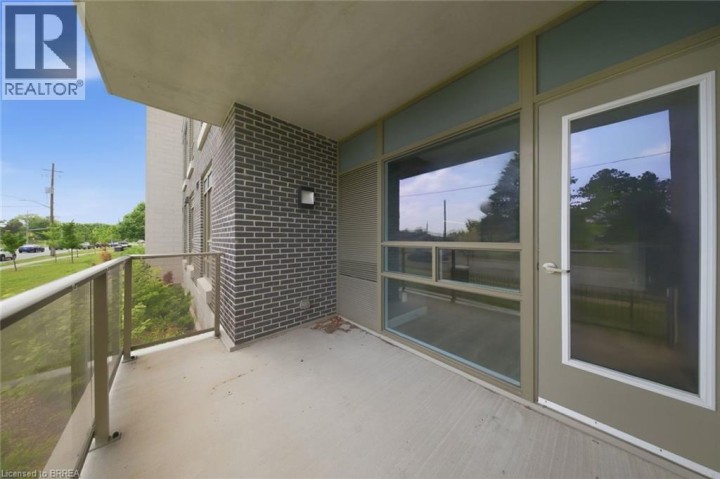 Photo 21 at 108 - 34 Norman Street, Fairview / Greenbrier, Brantford