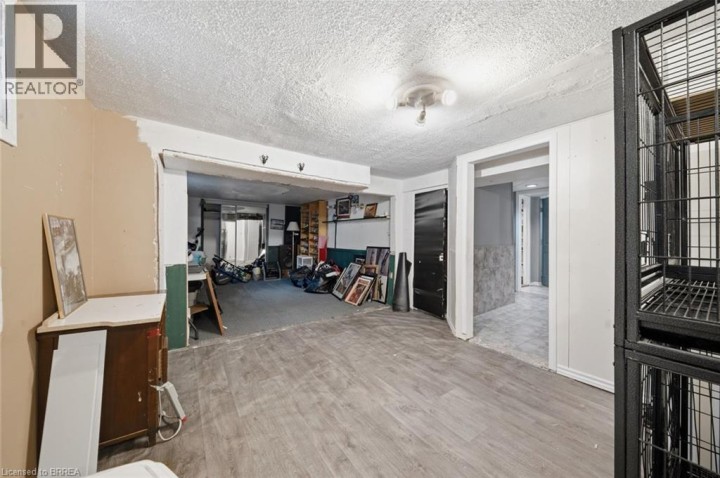 Photo 21 at 986 Colborne Street, Echo Place, Brantford