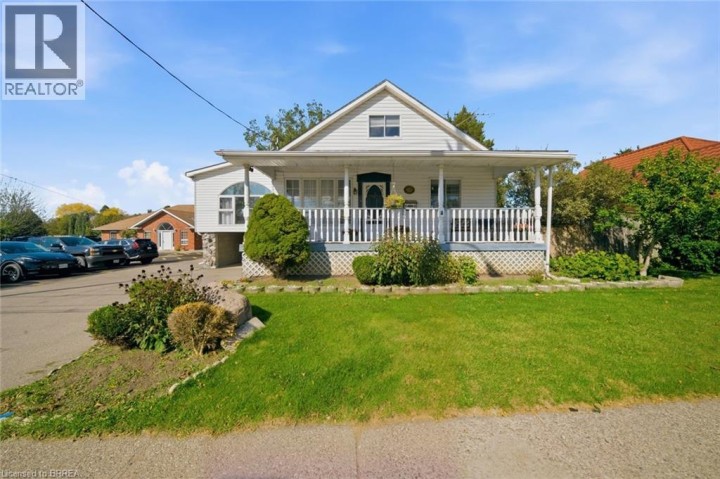 Photo 1 at 986 Colborne Street, Echo Place, Brantford