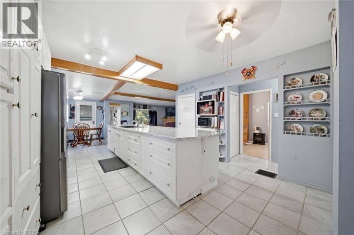 Photo 5 at 986 Colborne Street, Echo Place, Brantford