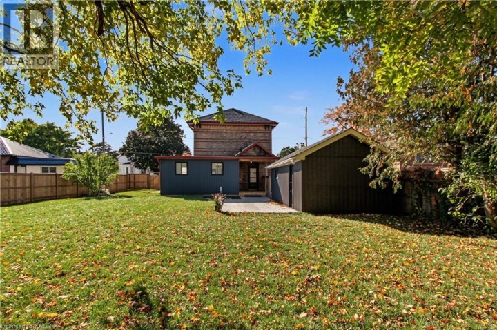 Photo 42 at 657 Frances Street, Woodstock - South, Woodstock