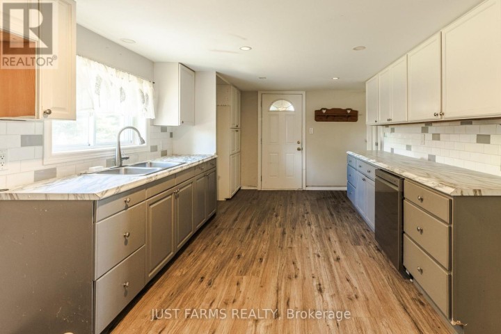 Photo 25 at 844 Deer Park Road, Townsend, Norfolk County