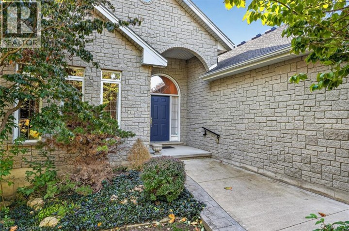 Photo 13 at 796 N Springbank Avenue, Woodstock - North, Woodstock