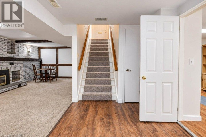 Photo 26 at 48 Albion Street, North Ward, Brantford