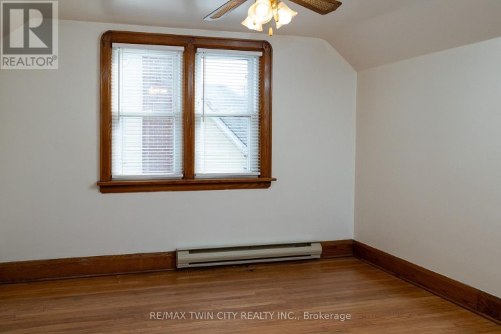Photo 14 at 41 E Church Street, Delhi, Norfolk County