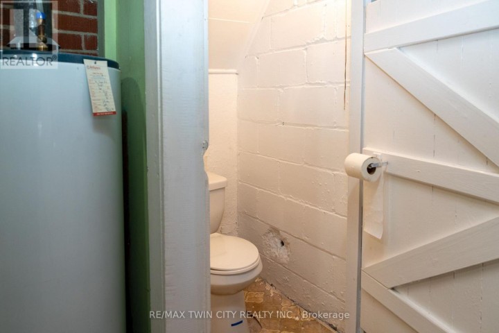 Photo 18 at 41 E Church Street, Delhi, Norfolk County