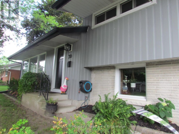 Photo 3 at 30 Fairfield Crescent, Tillsonburg
