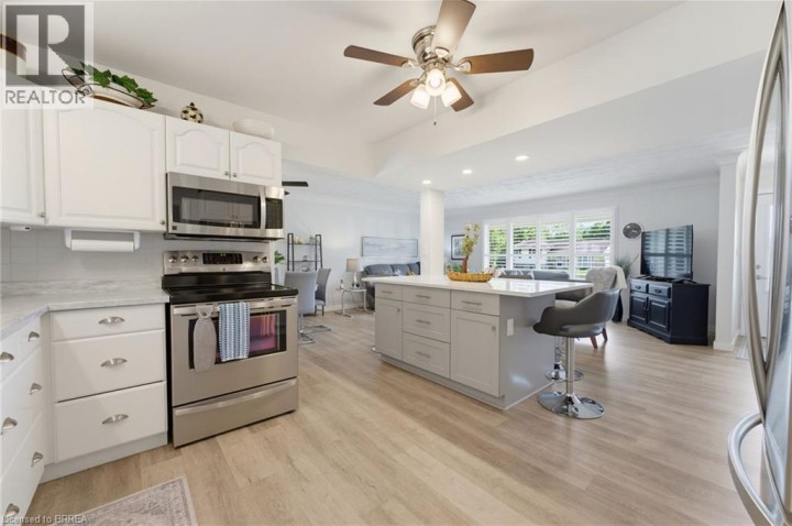 Photo 11 at 107 Pusey Boulevard, Grand Woodlands, Brantford