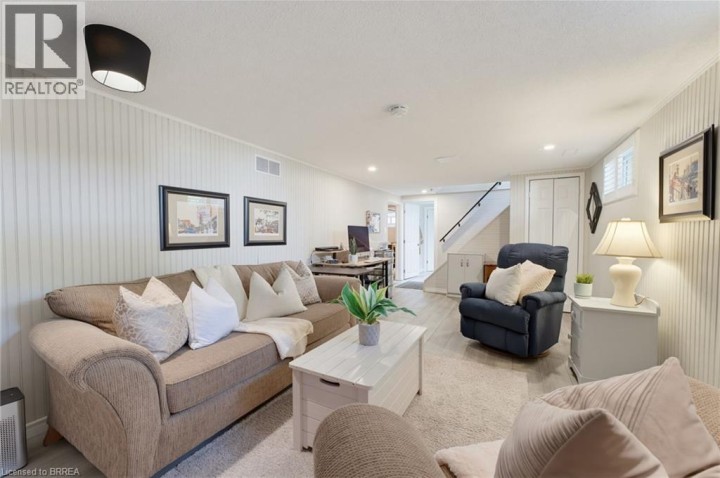 Photo 18 at 107 Pusey Boulevard, Grand Woodlands, Brantford