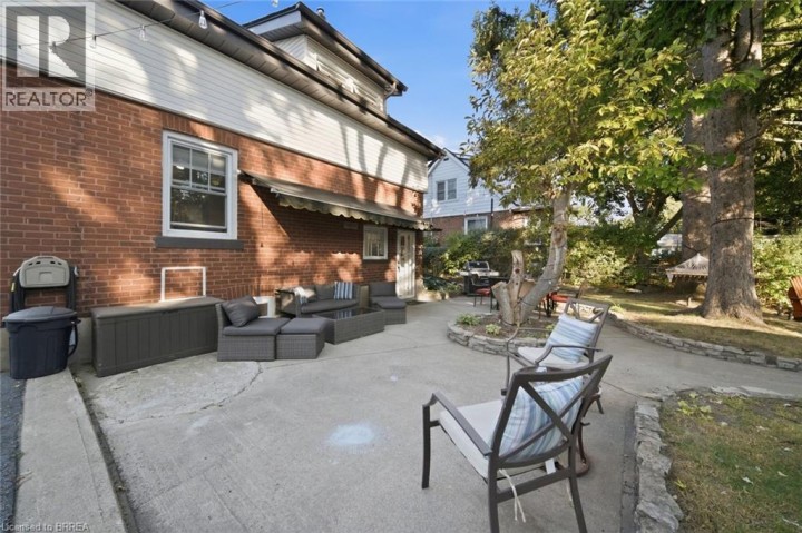Photo 36 at 13 Forest Road, Echo Place, Brantford
