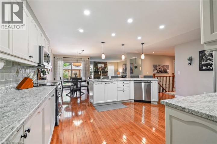Photo 14 at 42 Edith Monture Avenue, Empire, Brantford