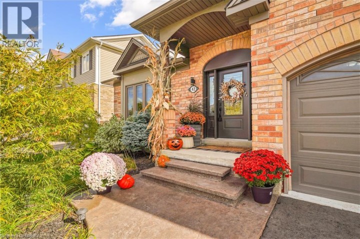 Photo 4 at 42 Edith Monture Avenue, Empire, Brantford