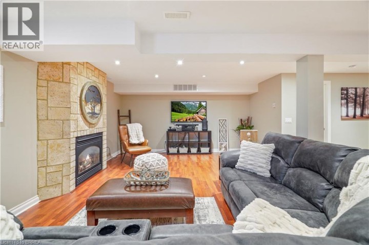 Photo 37 at 42 Edith Monture Avenue, Empire, Brantford