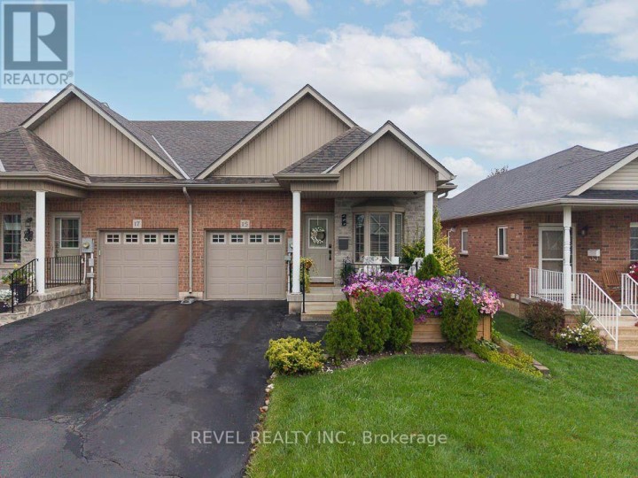 Photo 1 at 15 Millcroft Drive, Simcoe, Norfolk County