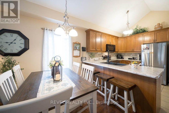 Photo 11 at 15 Millcroft Drive, Simcoe, Norfolk County