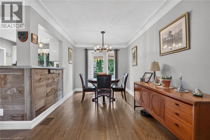 Photo 13 at 41 Kensington Avenue, Rosedale / Gable Height, Brantford