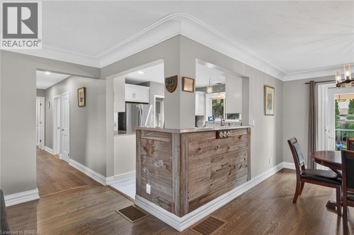 Photo 15 at 41 Kensington Avenue, Rosedale / Gable Height, Brantford