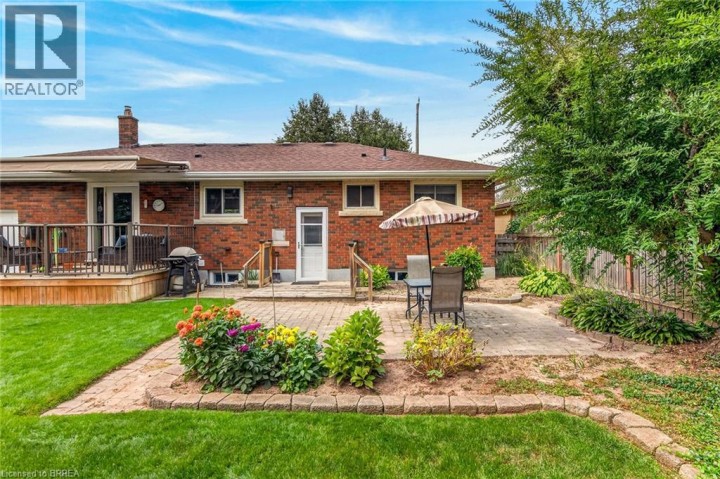 Photo 41 at 41 Kensington Avenue, Rosedale / Gable Height, Brantford