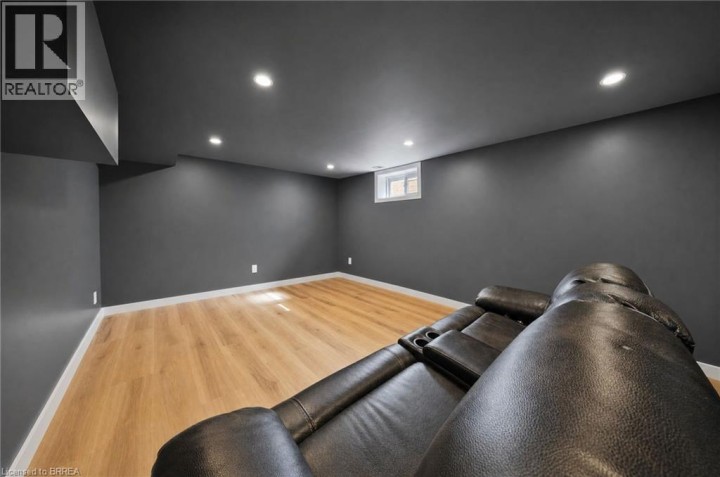 Photo 31 at 25 Cedarland Drive, Cedarland, Brantford