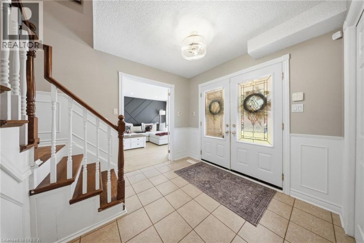 Photo 8 at 25 Cedarland Drive, Cedarland, Brantford