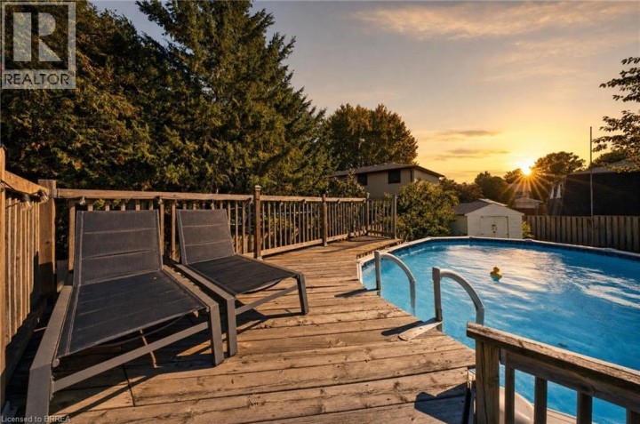 Photo 33 at 25 Cedarland Drive, Cedarland, Brantford