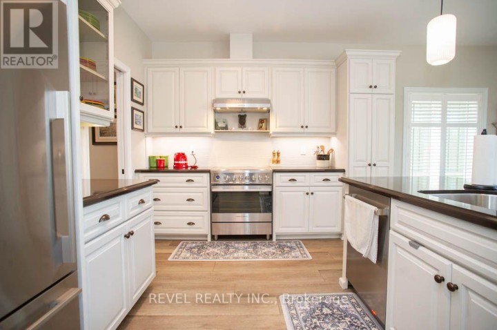 Photo 13 at 27 Schooner Drive, Port Dover, Norfolk County